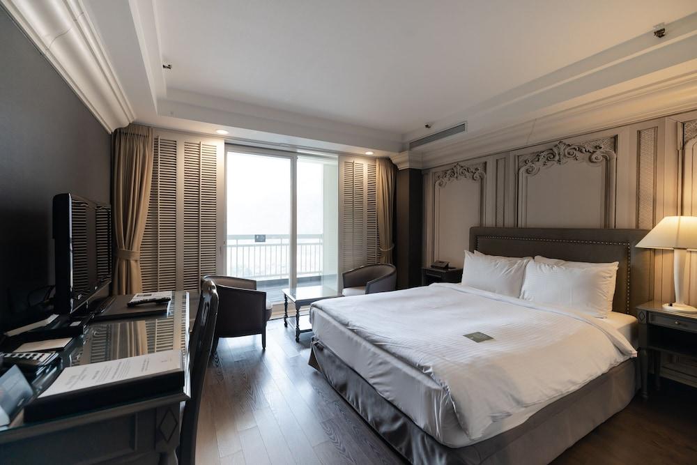 Kensington Hotel Pyeongchang Bagian luar foto