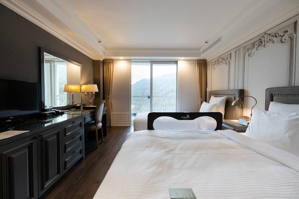 Kensington Hotel Pyeongchang Bagian luar foto