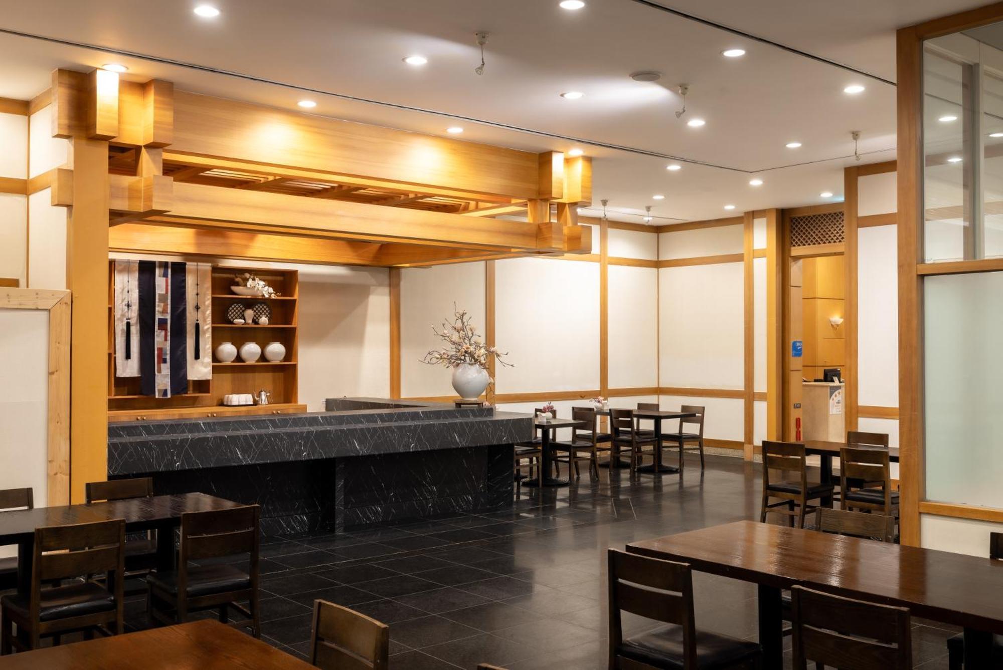 Kensington Hotel Pyeongchang Bagian luar foto