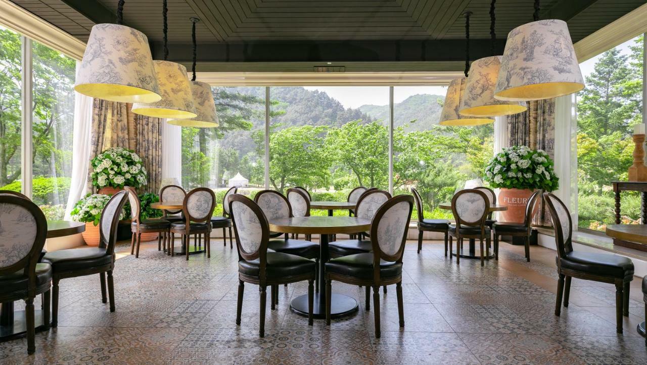 Kensington Hotel Pyeongchang Bagian luar foto
